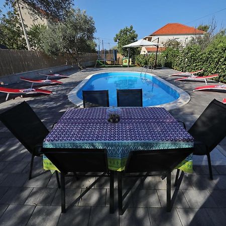 Apartment With Private Pool Sukošan Exteriör bild