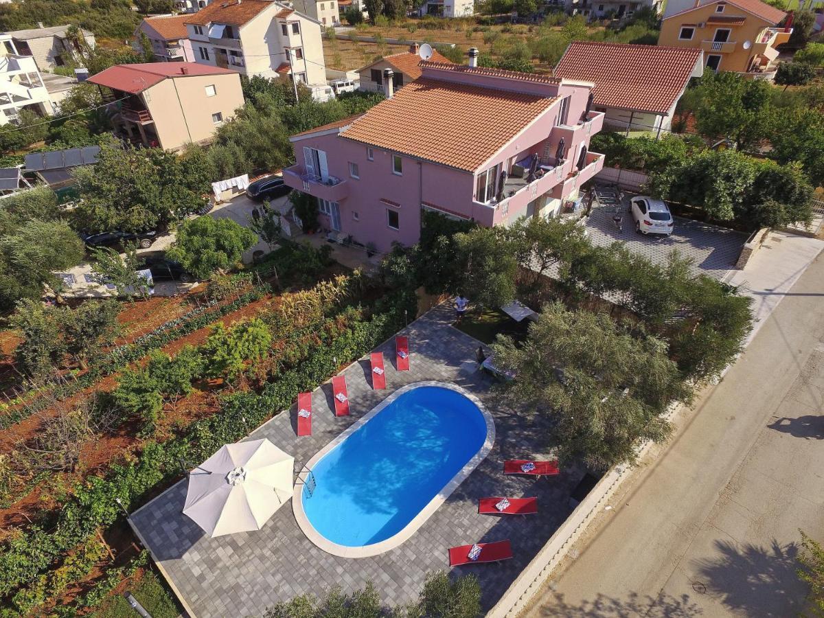 Apartment With Private Pool Sukošan Exteriör bild