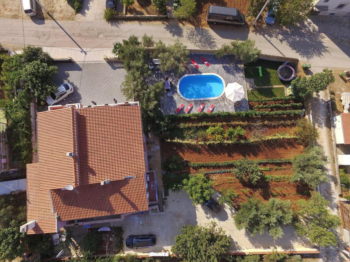 Apartment With Private Pool Sukošan Exteriör bild